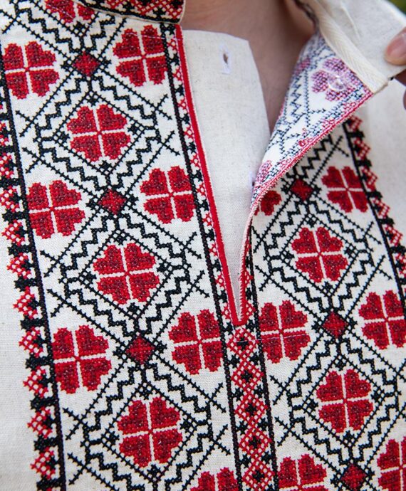Вишиванка чоловіча натуральна Вишневець 2